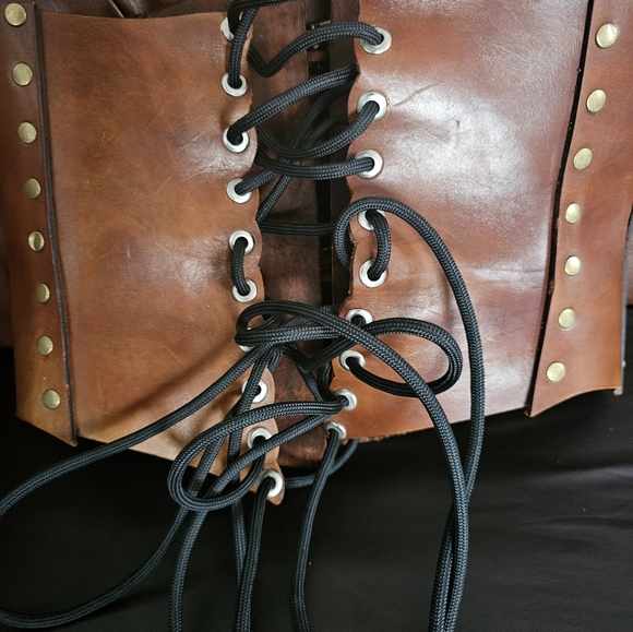 Too small for me only worn once - Picture 2 of 2